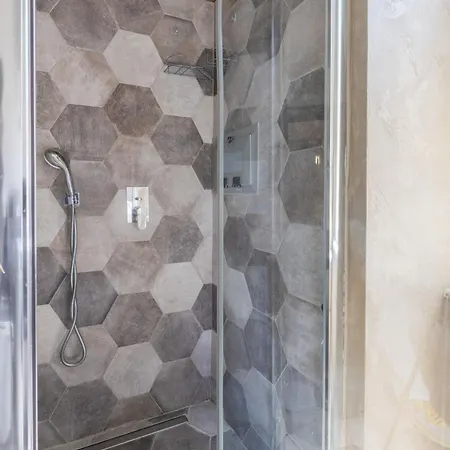 Apartment Domus Sanita - Free Wifi *